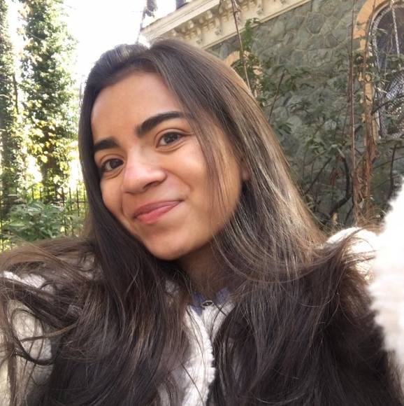 Meet your Posher, Karelys - Picture 1 of 1